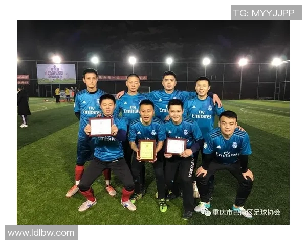 足球团队协作排行榜：重庆足球队位居第8名